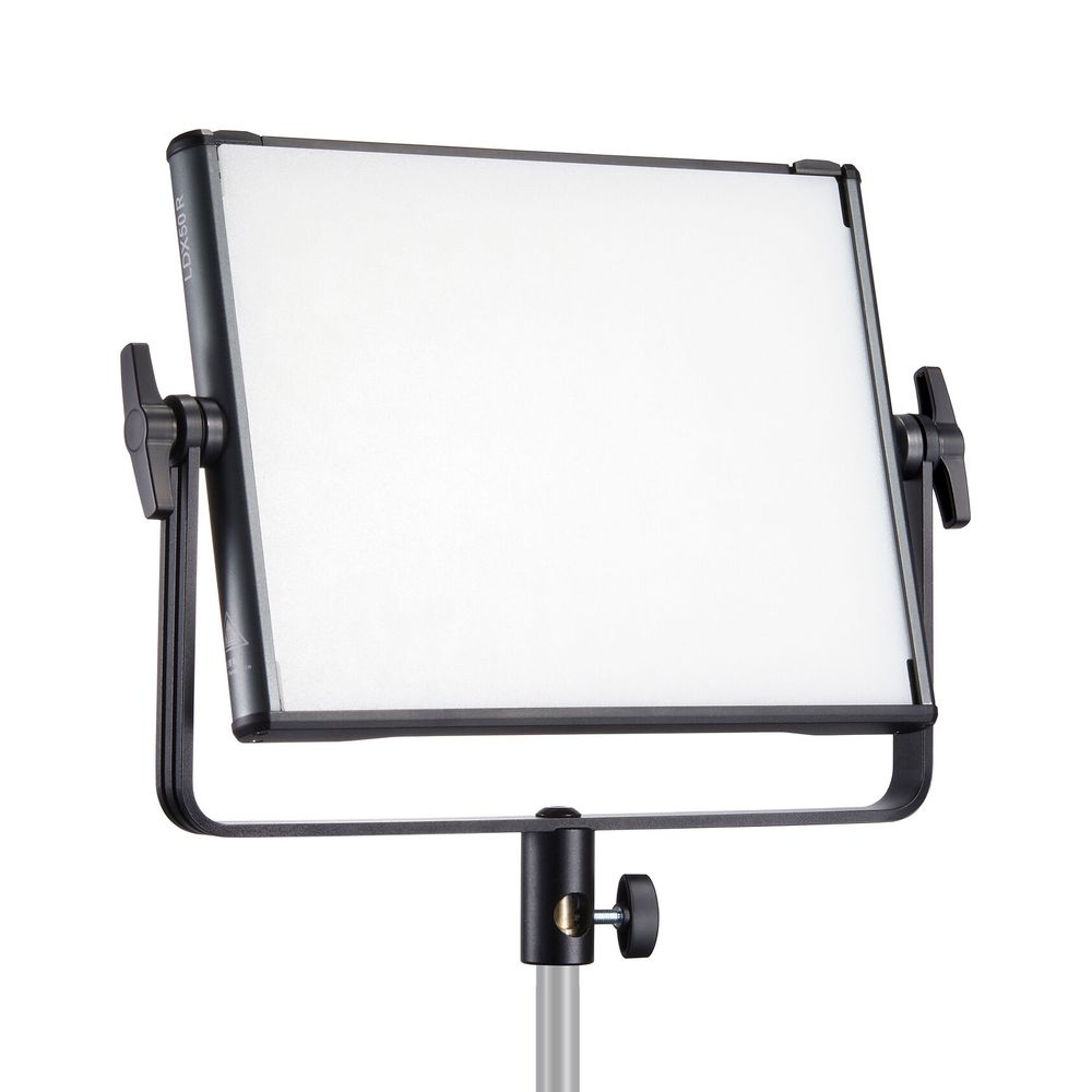 Светодиодный осветитель Godox LDX50R