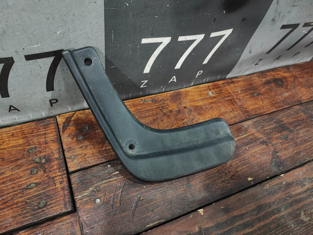 Брызговик задний правый Kia Soul 3 (SK3) 19-нв Б/У Оригинал 86842K0000