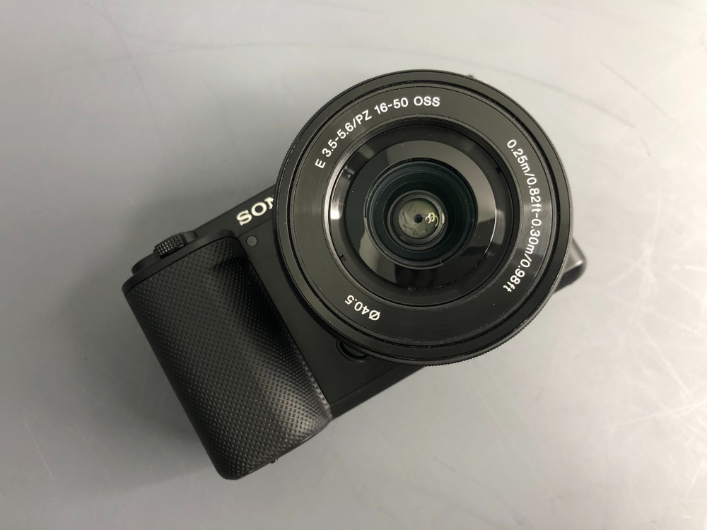 Sony ZV-E10 + Kit 16-50mm 6.500 кадров