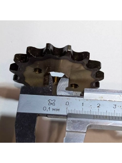 - t Звезда ведущая 428-15 (17 мм, сталь, закаленные зубья)