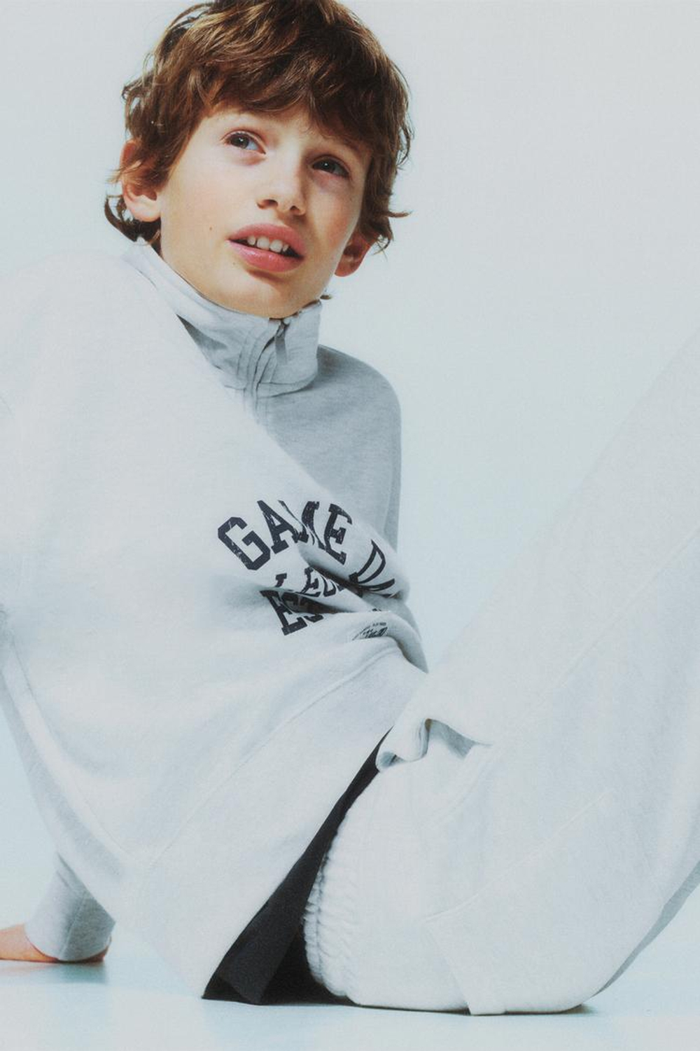 ZARA БРЮКИ BARREL JOGGING, СЕРЫЙ МЕЛАНЖ