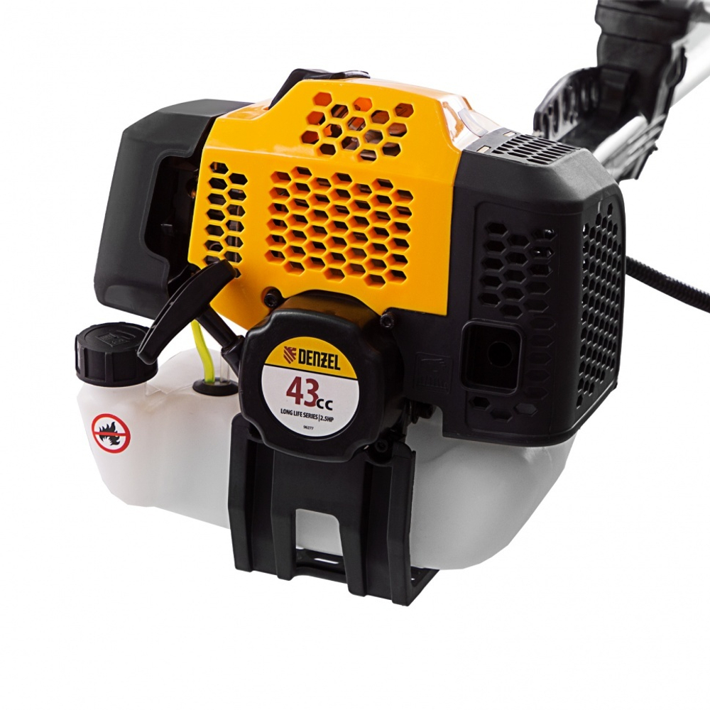 Триммер бензиновый DGT-43-PRO, анти-вибро, 43 см3, неразъем, состоит из 2 частей Denzel