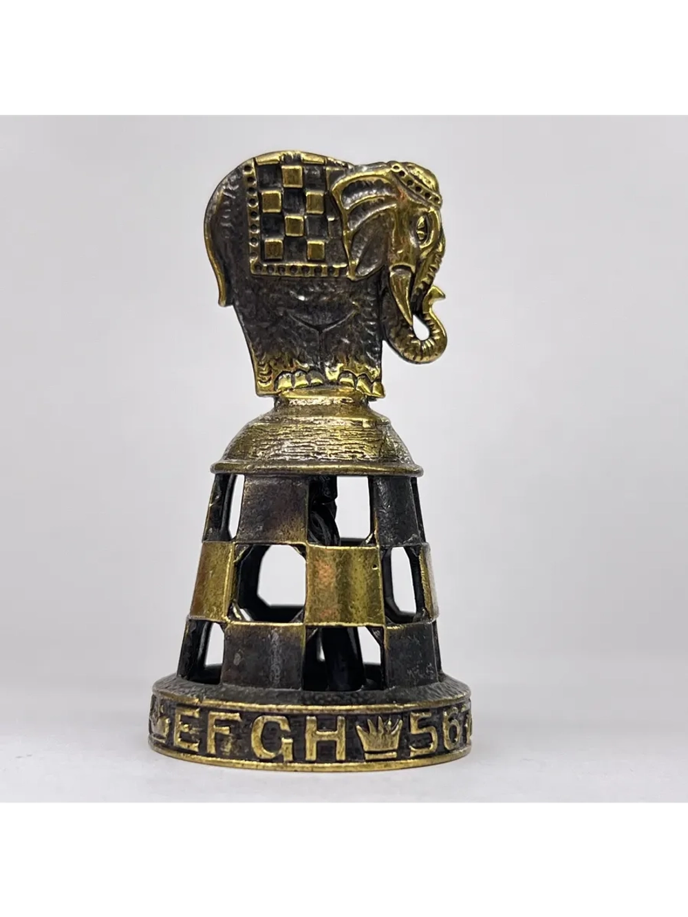 Бронзовая статуэтка колокольчик