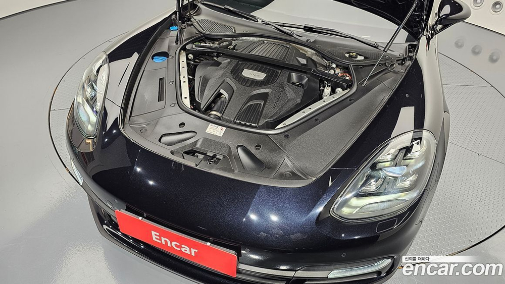Porsche Panamera (971) 3.0 AWD (02.2020)