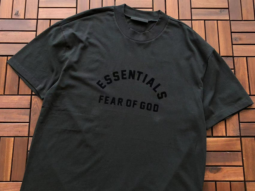 Купить в Москве футболку Fear of God