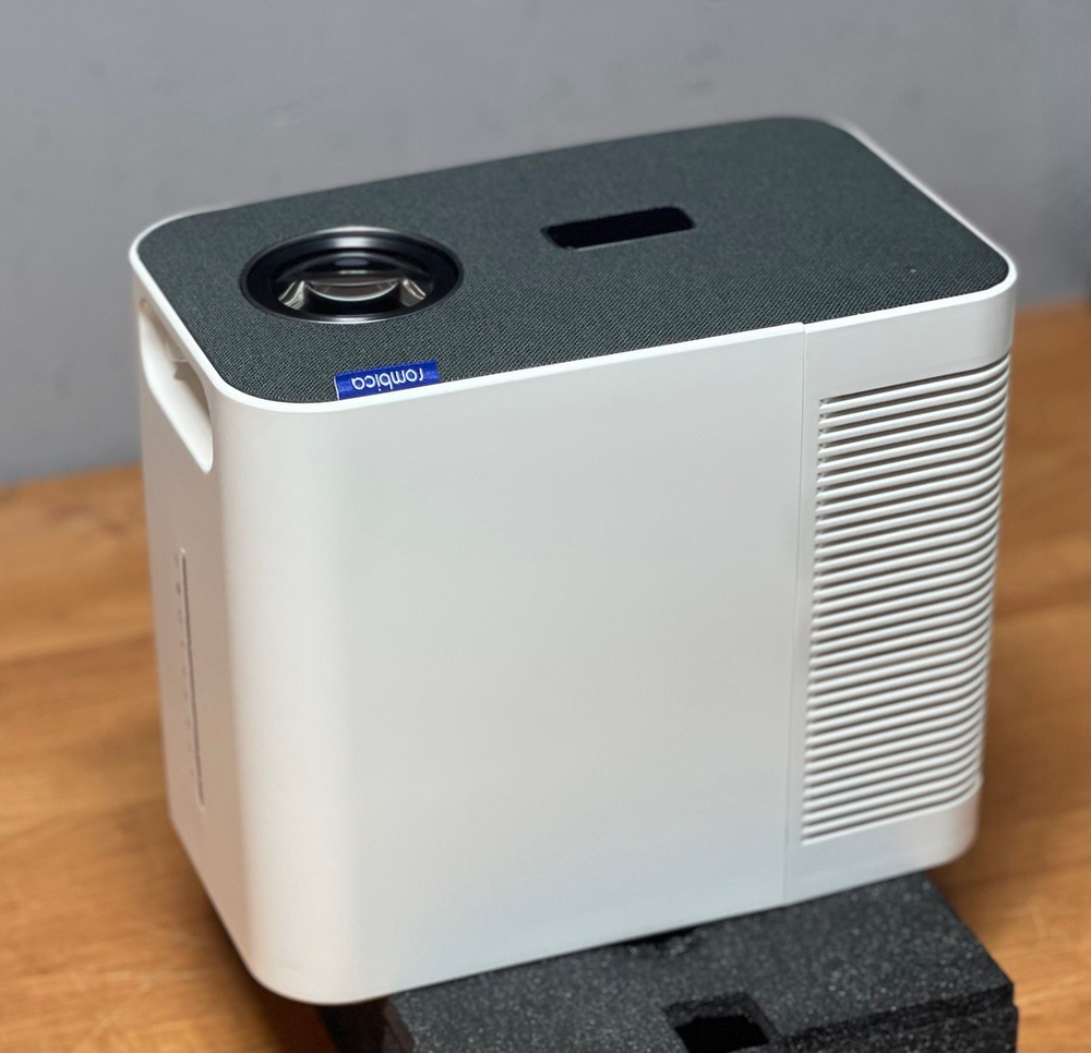 Проектор Rombica Ray Cube Q8 (MPR-L2100)