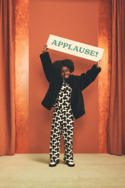 ZARA X DISNEY КУРТКА-БОМБЕР ИЗ ИСКУССТВЕННОГО МЕХА, ЧЕРНЫЙ