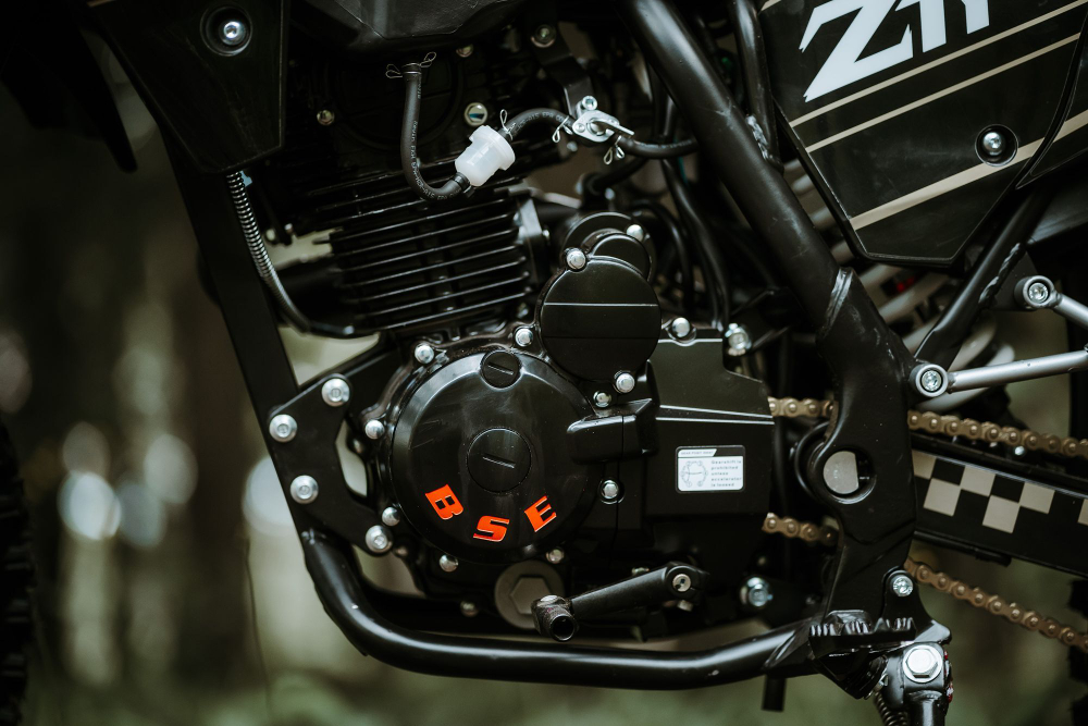 Z1Y Gliter Black