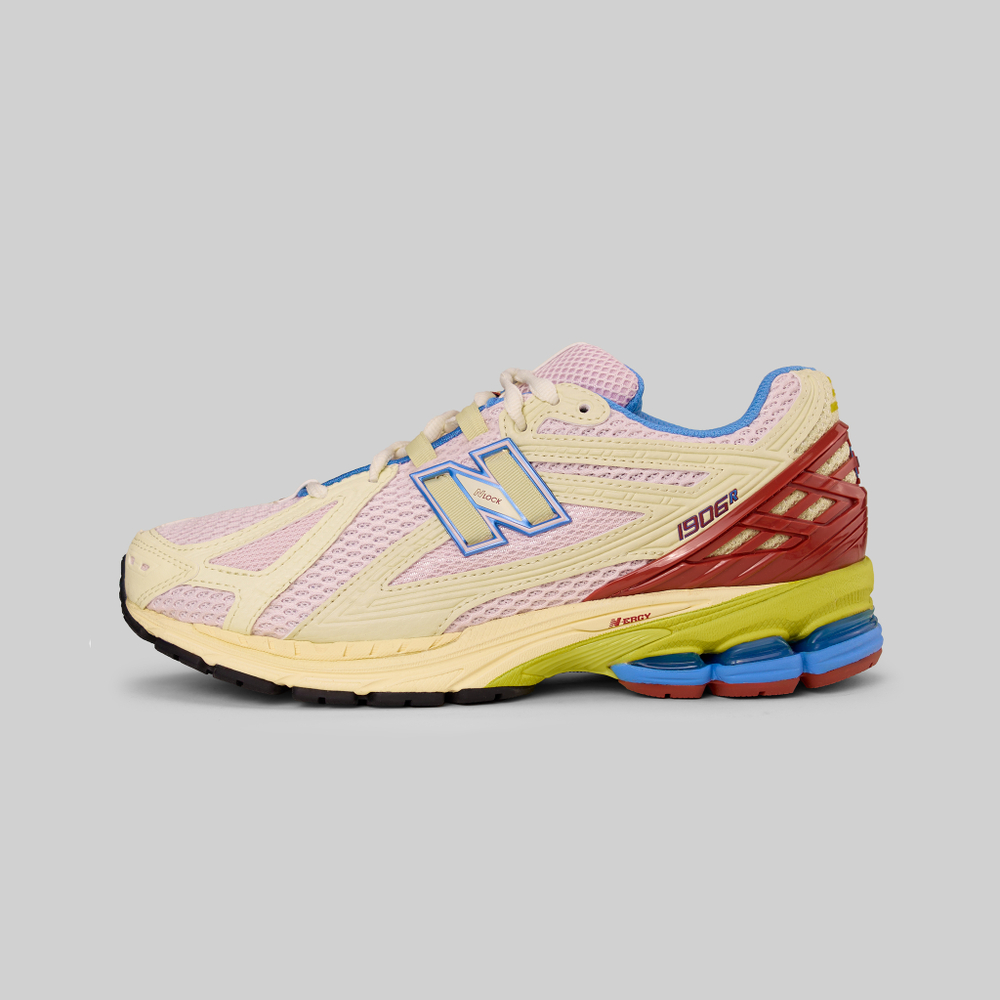 Кроссовки New Balance 1906R "Dawn Glow"