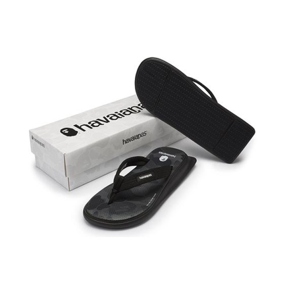 A Bathing Ape Havaianas x 'Black'