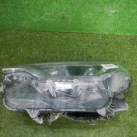 Фара левая Toyota Rav 4 CA40 (2015-2019) LED (В пленке)