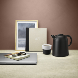 Термокувшин 1л Eva Solo Thimble черный