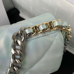 Chanel 19 26 cm
