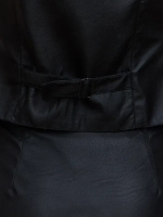 Жилет кожаный офисный