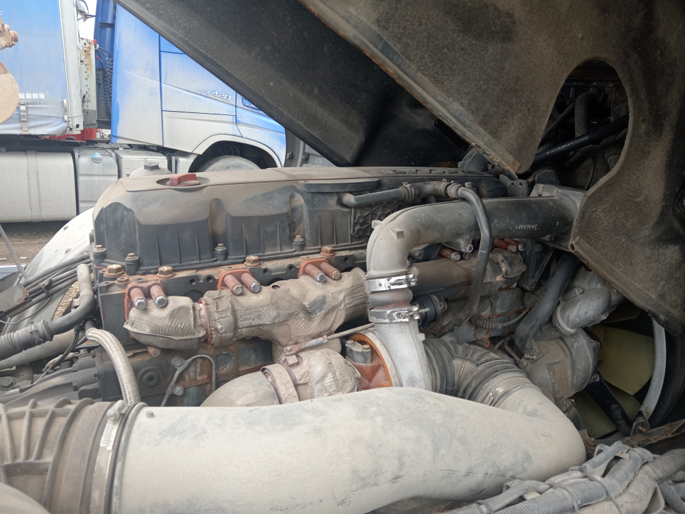 DAF XF 4x2 Седельный тягач FT XF 105 410 (Дизельный, 12,9 л, 408 л.с., АТ)