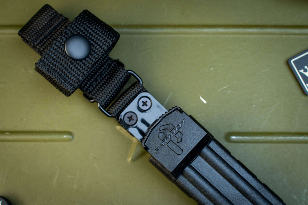 Ножны ПАТРИОТ из полипропилена с подвесом и стяжками, черные