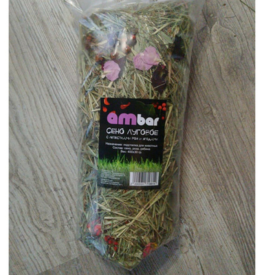 Сено "Ambar" с лепестками роз и ягодами рябины 400гр