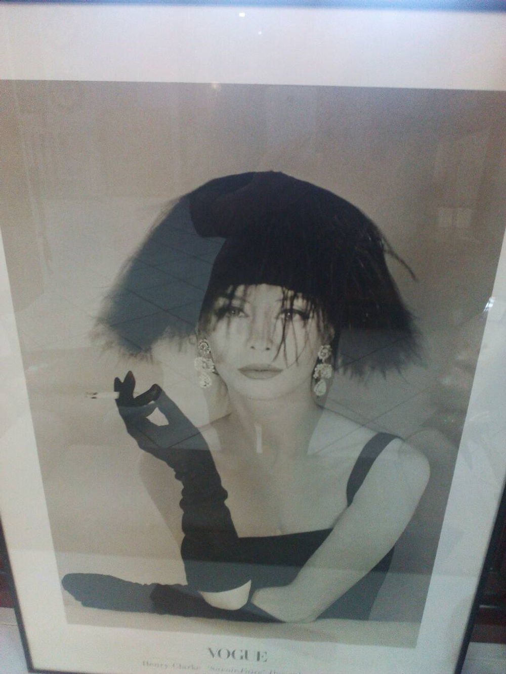 HELMUT NEWTON Постер