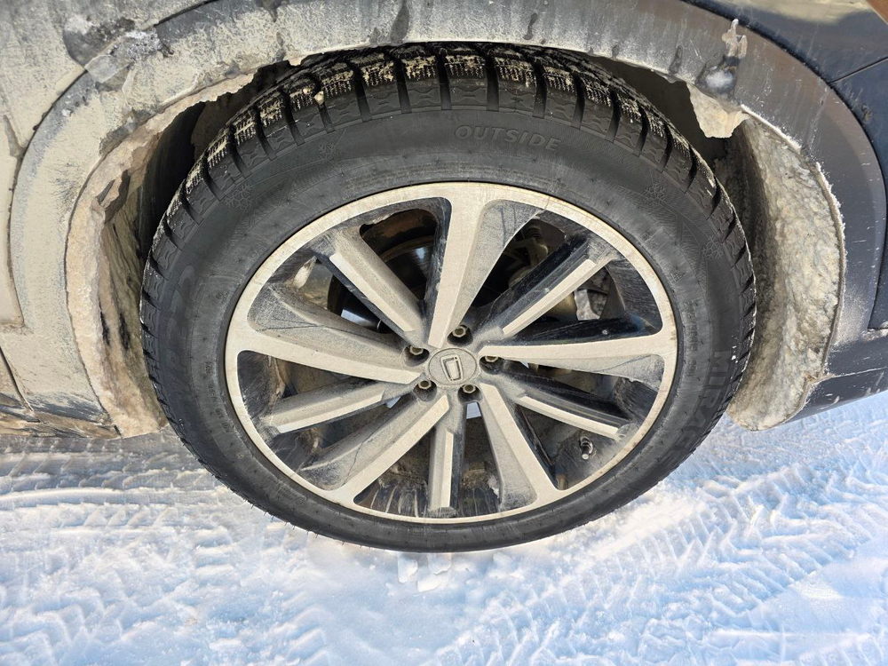 FAW Bestune T77 1.5T DCT Prestige Plus
