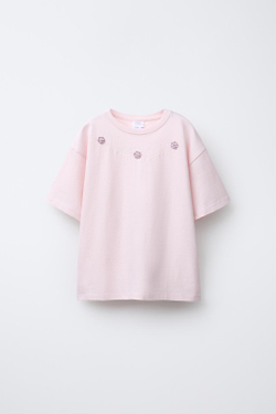 ZARA ФУТБОЛКА С КОНТРАСТНЫМИ ЦВЕТКАМИ, РОЗОВЫЙ