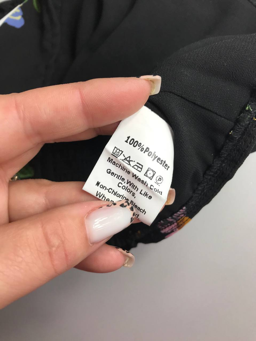 Топ NLW модный, с яркими цветами, маркировка M, на 46 размер