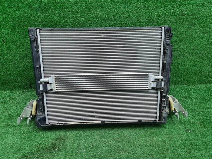 Кассета радиаторов BMW 3er G20 (2018-н.в.)