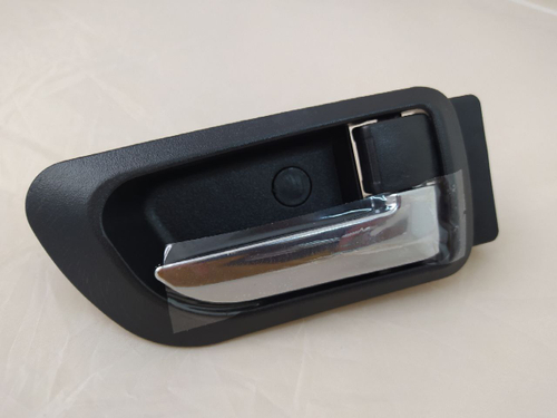 Ручка двери внутренняя правая в сборе 6105200XK80XA89 Great Wall Hover H3, H5 (новый салон)