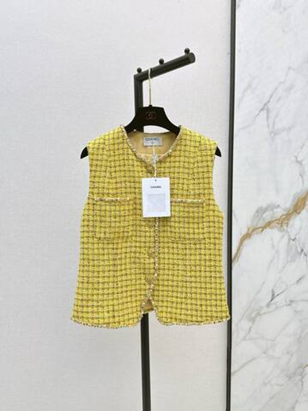 Жилет CHANEL