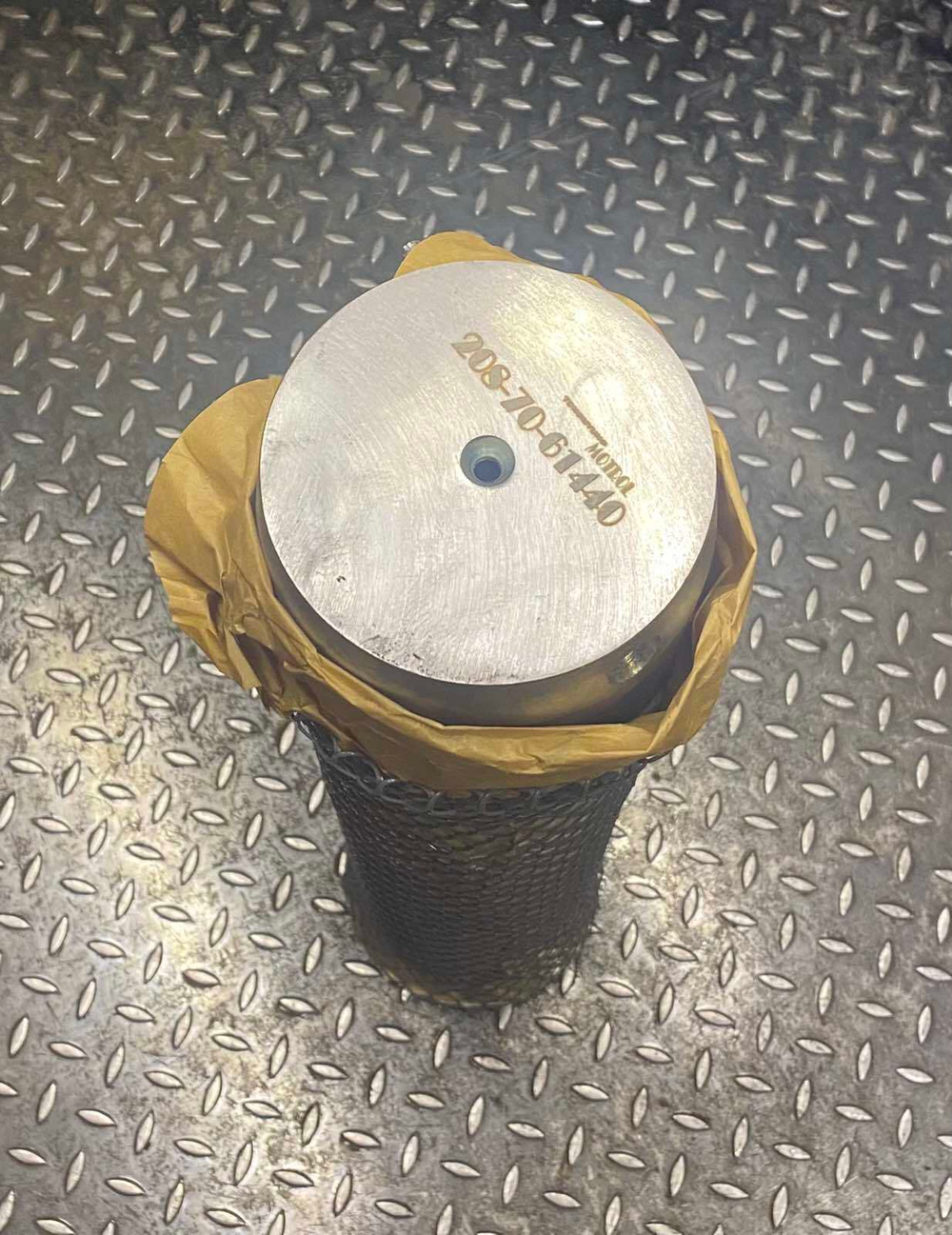 Палец 208-70-61440