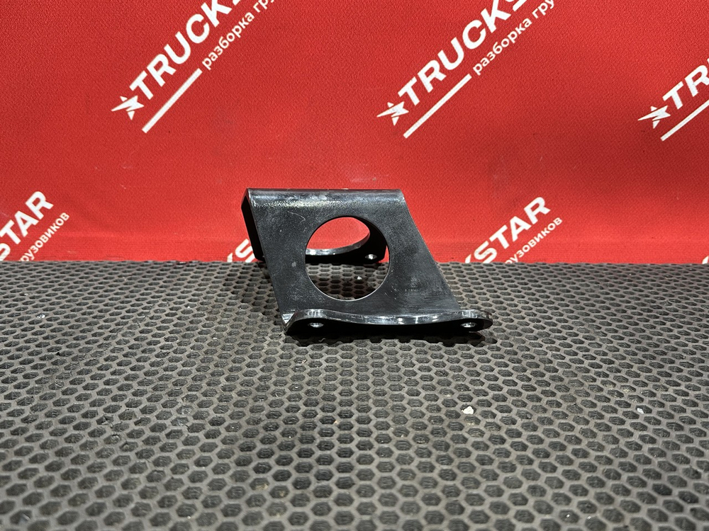 Кронштейн крана управления тормозами