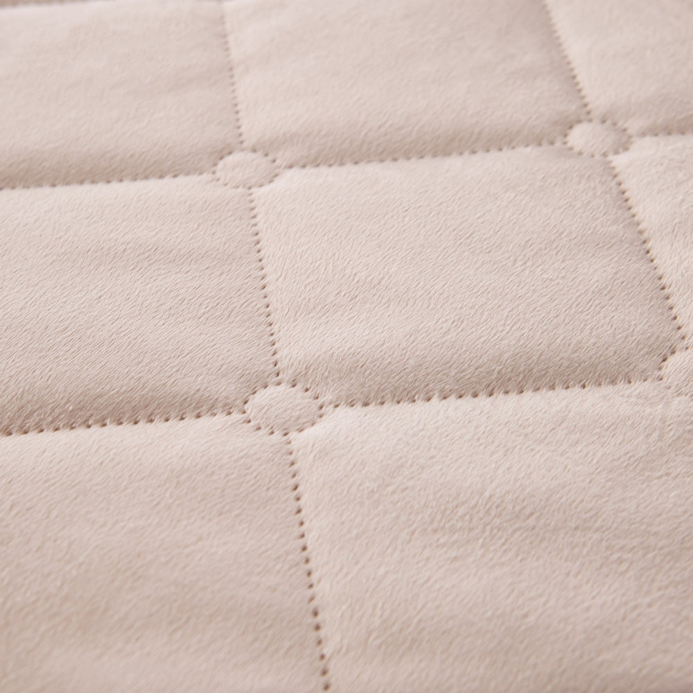 Велюровое покрывало ромб OVF037, размер 240*260, наволочки 50-70 2 шт