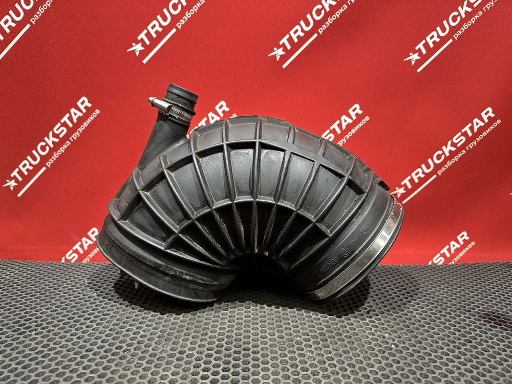 Патрубок воздушного фильтра