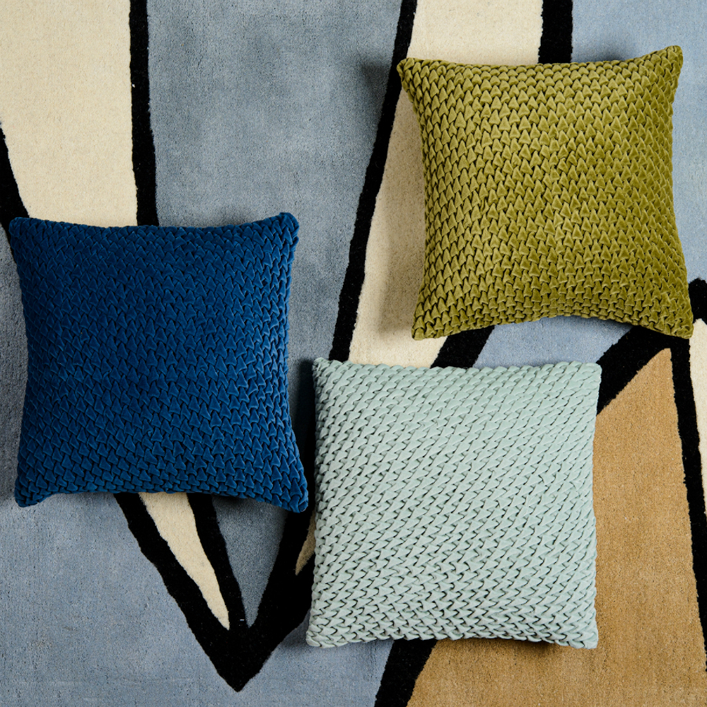 Подушка декоративная бархатная 45х45 Tkano Essential мятная