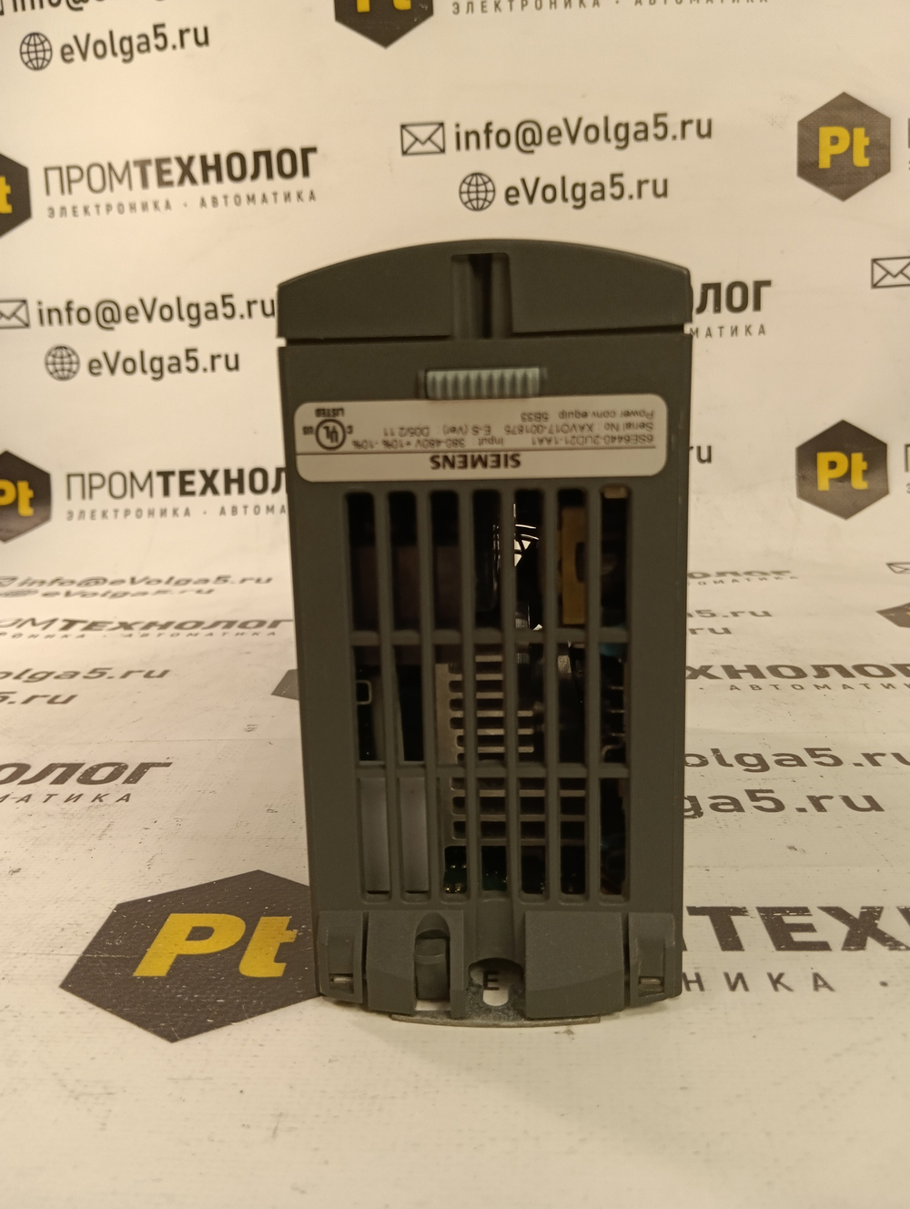 Siemens 6SE6440-2UD21-1AA1 с хранения