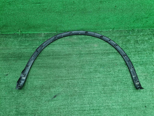 Расширитель передний правый Hongqi E-HS9 (2020-нв)