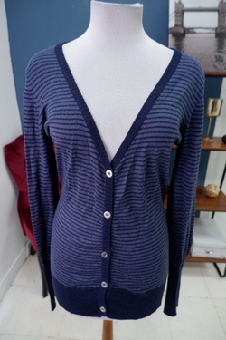 Кардиган Only на пуговицах 48 размер