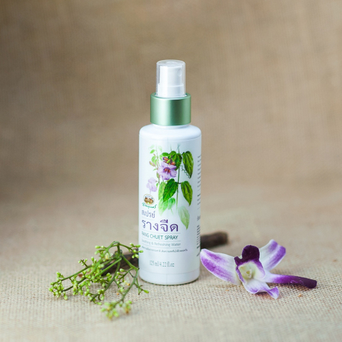 Лечебный детокс - спрей для лица и тела с экстрактами Тунбергии, Алое, Огурца, Центеллы Rang Chuet Spray Abhaibhubejhr с экстрактами Тунбергии, Алое, Огурца, Центеллы Rang Chuet Spray Abhaibhubejhr