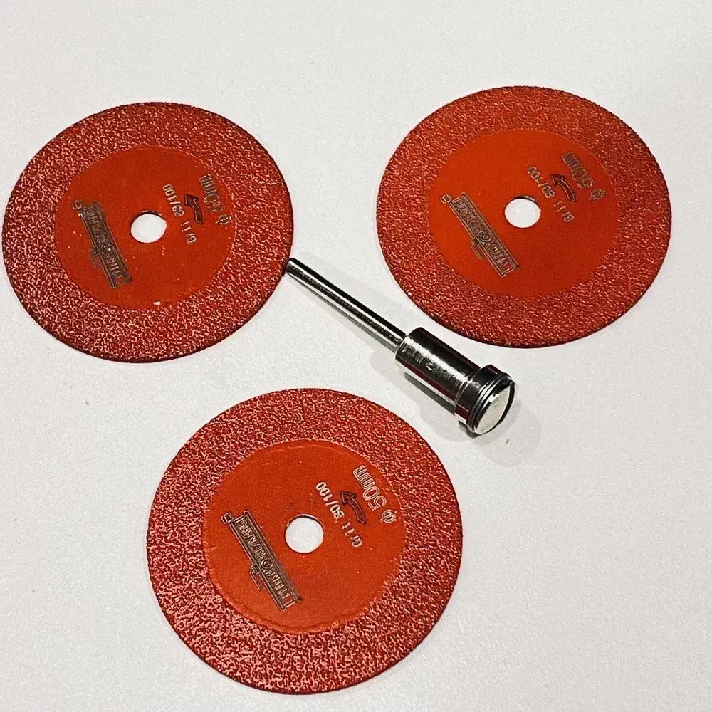 Диск алмазный " Красный ДРАКОН " 3 штс оправкой для гравера по керамограниту/стеклу 50 мм/80-100Grit