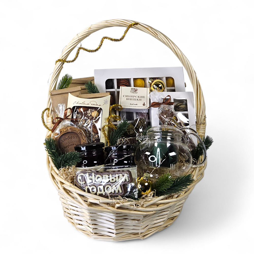 Большая подарочная корзина "Изумрудная сказка"