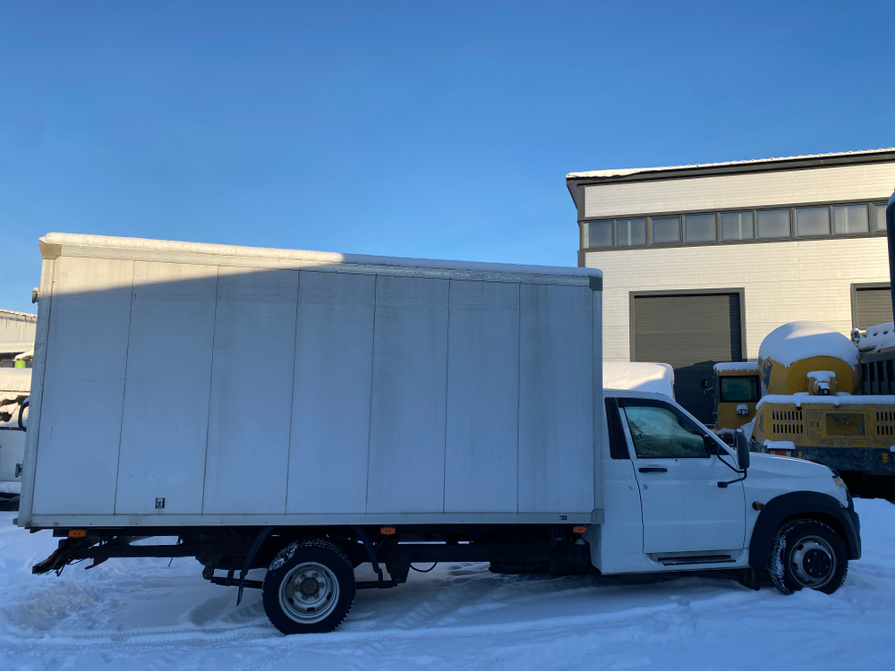 UAZ Profi 236031 (Тент, Бензиновый, 2,7 л, 150 л.с.)