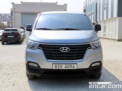 Hyundai The New Grand Starex Van 3-х местный (07.2020)
