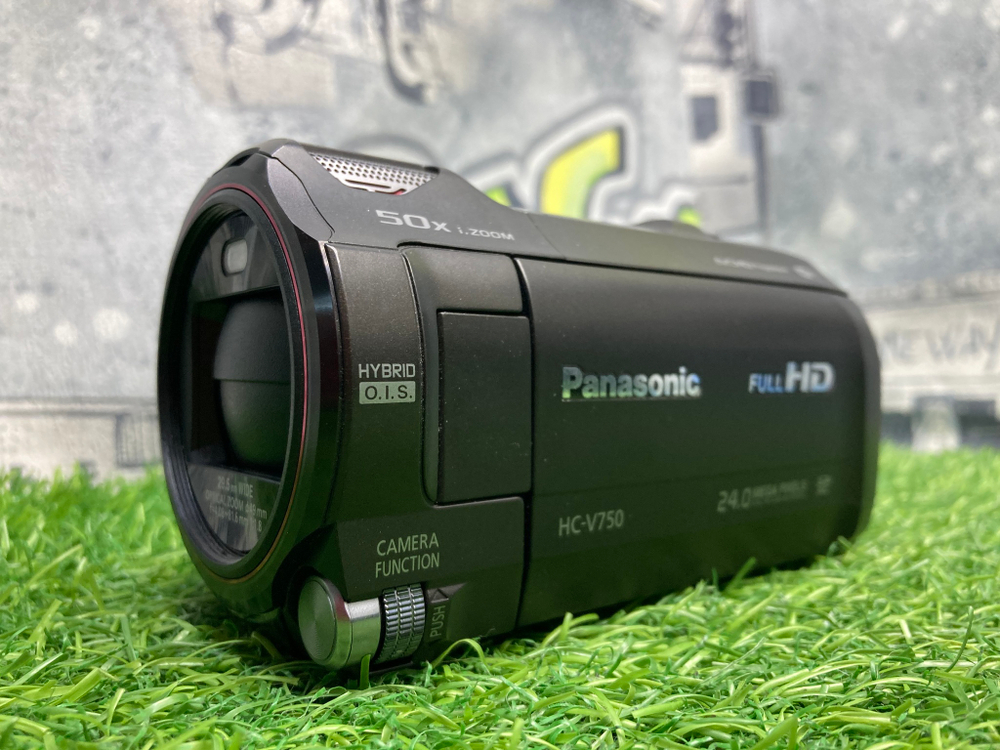 Panasonic HC-V750