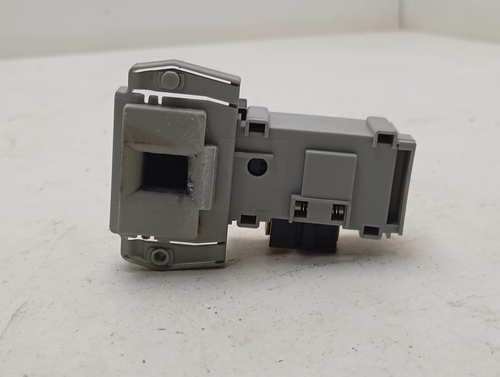 CS41061DB1/2-07 кт53 Устройство блокировки люка для стиральной машины Candy б/у