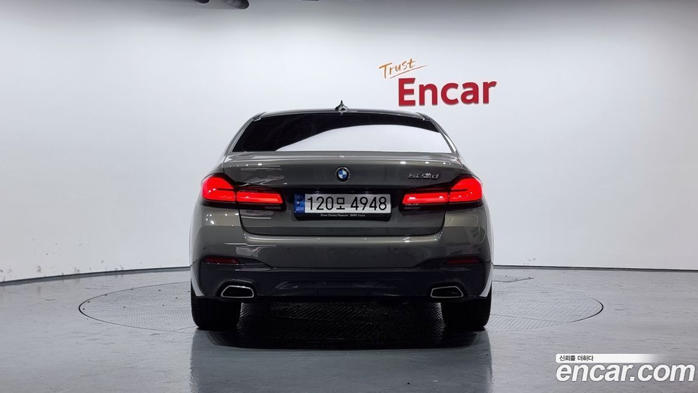 BMW 5 Series (G30) 523d M Sports (01.2021)