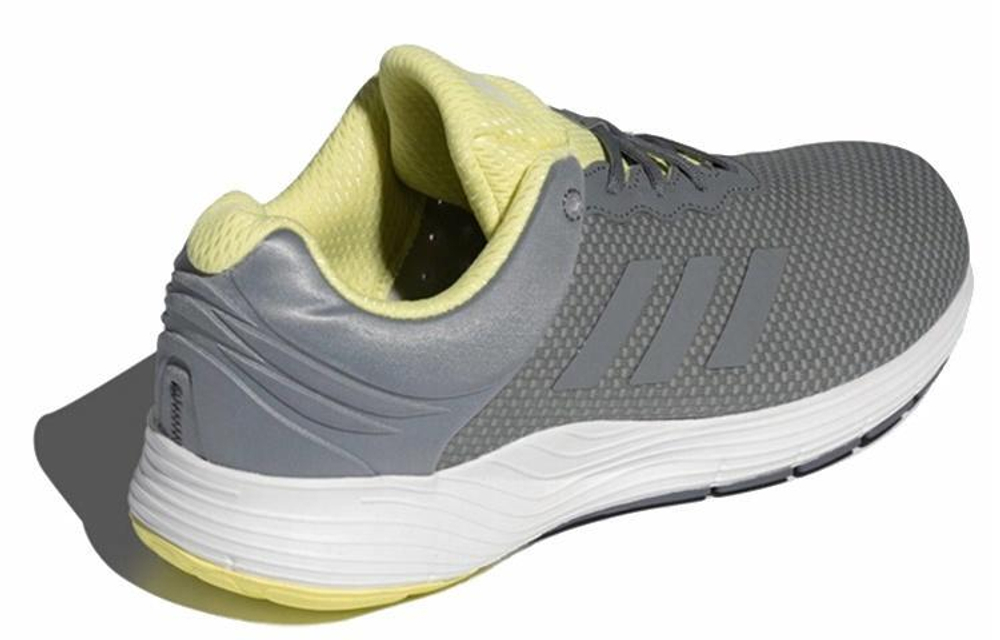 Кроссовки Adidas Fluidcloud