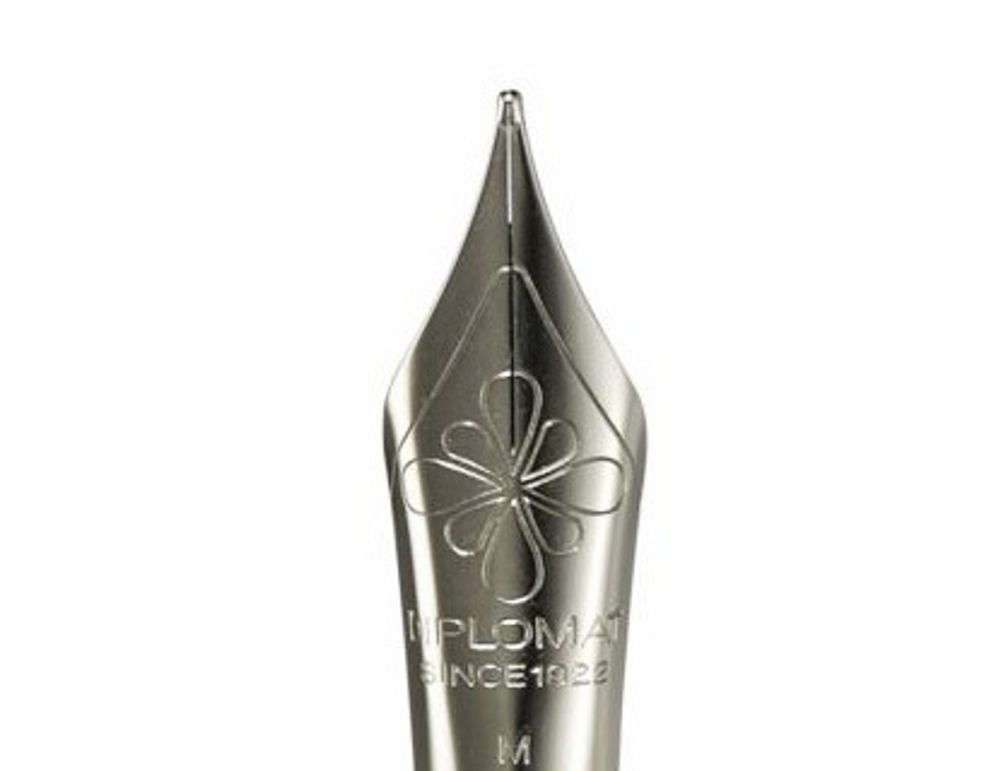 Перьевая ручка Diplomat Aero черная с пером EF (D40301021) 1