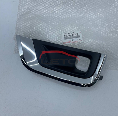 Оправа туманки левая (светлый хром) 52040-60200 5204060200