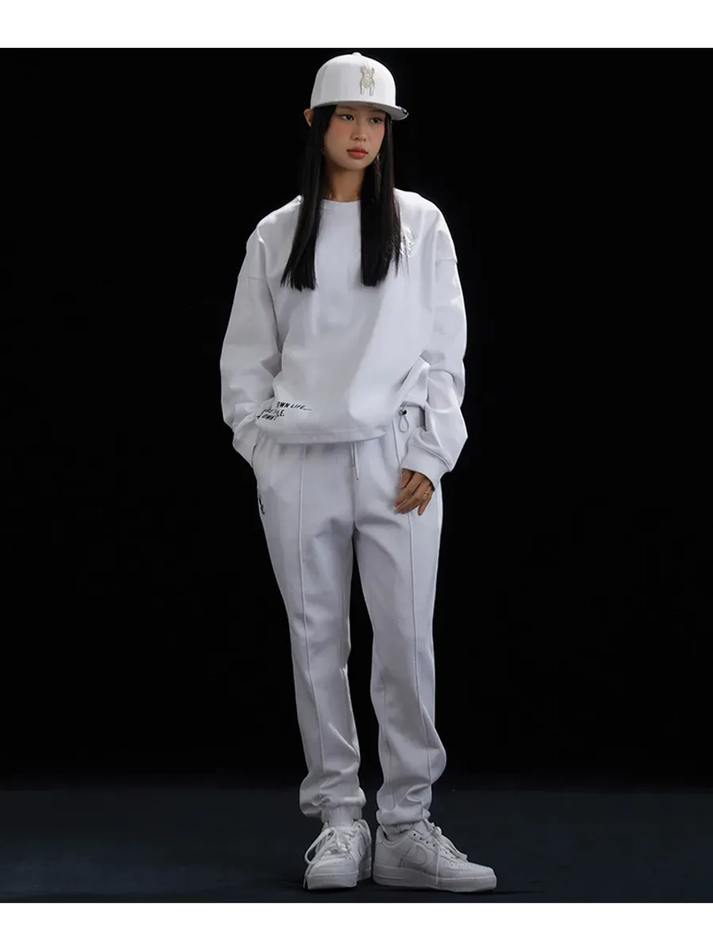 Брюки-джоггеры с логотипом