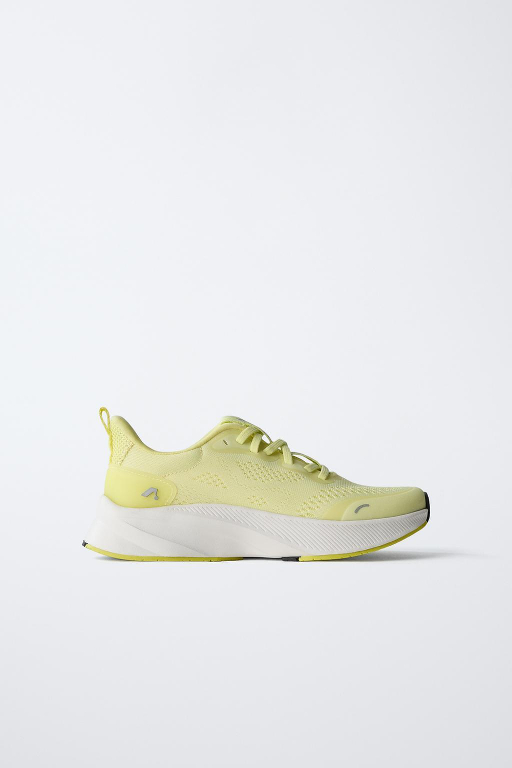 ZARA КРОССОВКИ, ЖЕЛТЫЙ