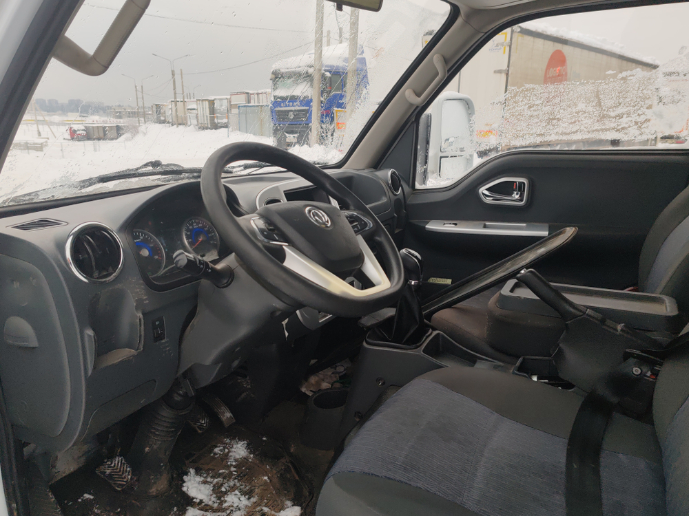 DongFeng CAPTAIN-T Бортовой (Евроборт) DFA1030S-1 (Бортовой, Дизельный, 2,3 л, 128 л.с.)